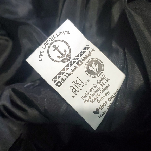 Aiki Keylook Mini Skirt - Picture 9 of 10